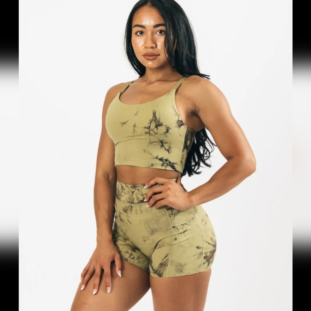 Alphalete SET - Alphalux Force Short and Crop - Cactus Green - Large